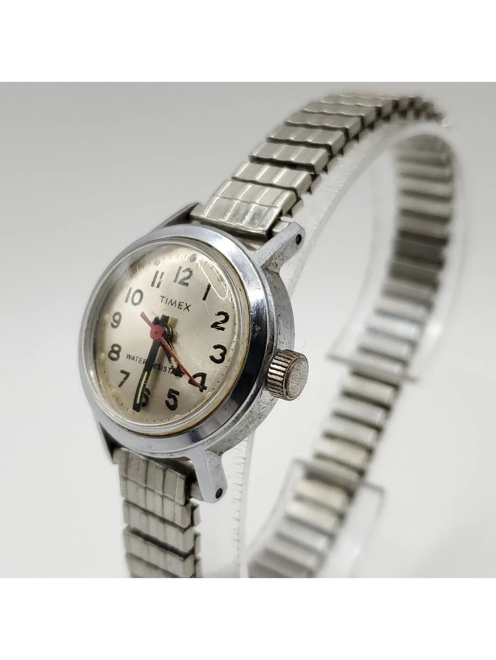 Vintage Timex Mechanical Water Resistance Womens Watch 24mm Running